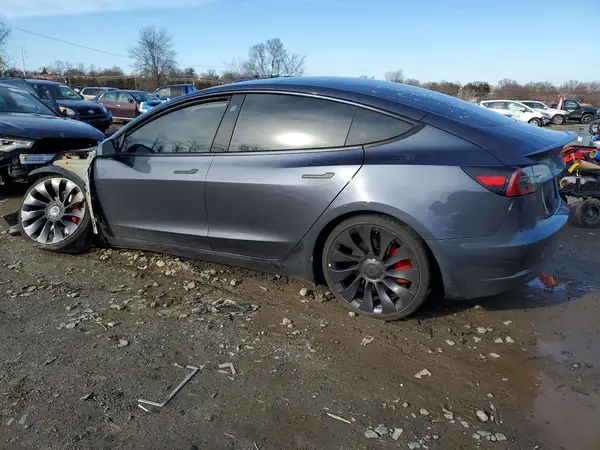 5YJ3E1EC9PF497729 2023 TESLA MODEL 3 - Image 2