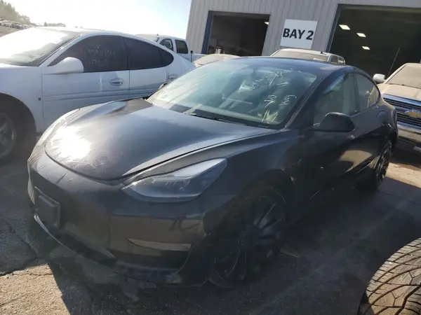 5YJ3E1EC9PF512858 2023 TESLA MODEL 3 - Image 1