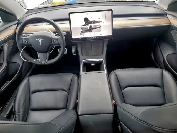 5YJ3E1EC9PF595370 2023 TESLA MODEL 3 - Image 8