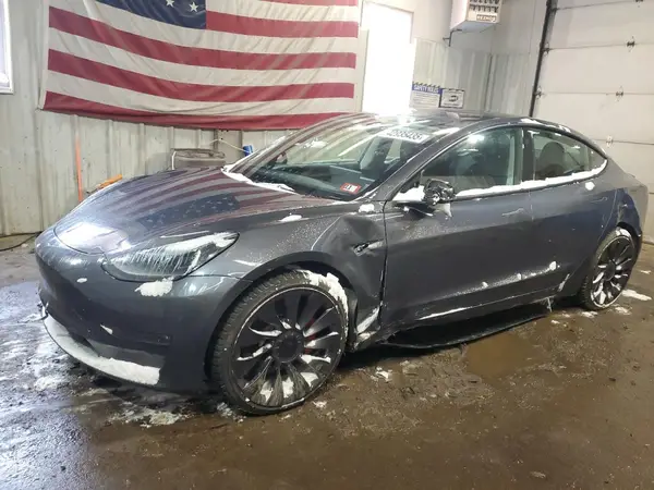 5YJ3E1EC9PF628027 2023 TESLA MODEL 3 - Image 1