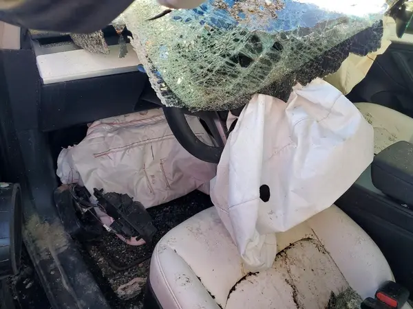 5YJ3E1EC9PF671752 2023 TESLA MODEL 3 - Image 8