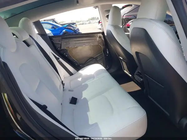 5YJ3E1EC9PF672917 2023 TESLA MODEL 3 - Image 8