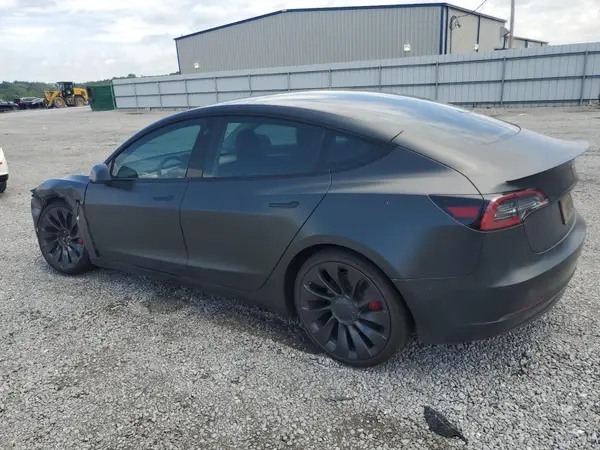 5YJ3E1EC9PF710615 2023 TESLA MODEL 3 - Image 2