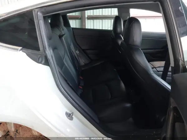 5YJ3E1ECXLF587062 2020 TESLA MODEL 3 - Image 8