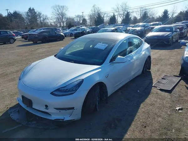 5YJ3E1ECXLF601770 2020 TESLA MODEL 3 - Image 2