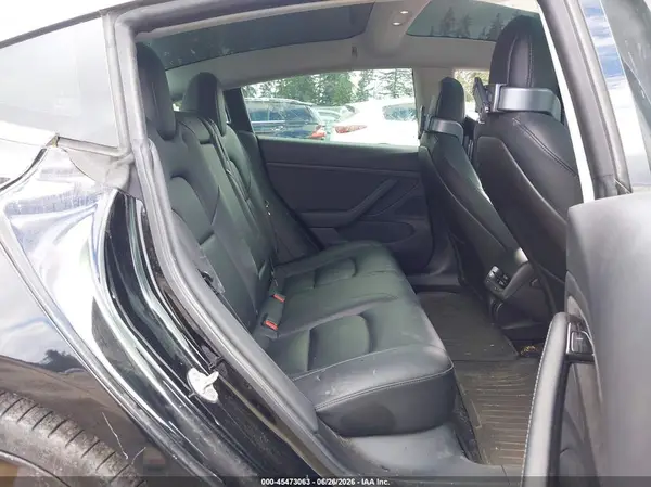 5YJ3E1ECXLF623493 2020 TESLA MODEL 3 - Image 8