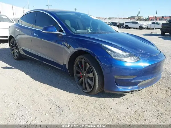 5YJ3E1ECXLF641945 2020 TESLA MODEL 3 - Image 1