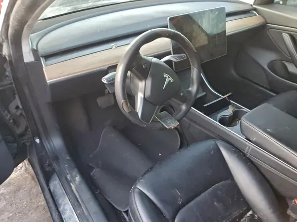 5YJ3E1ECXLF742063 2020 TESLA MODEL 3 - Image 8