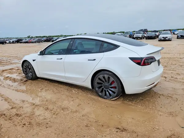 5YJ3E1ECXMF030816 2021 TESLA MODEL 3 - Image 2