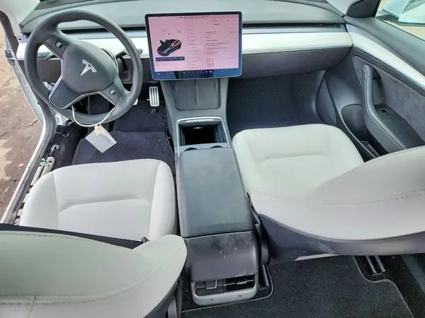 5YJ3E1ECXMF044635 2021 TESLA MODEL 3 - Image 8