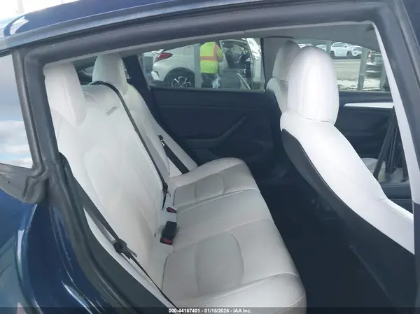 5YJ3E1ECXMF049222 2021 TESLA MODEL 3 - Image 8
