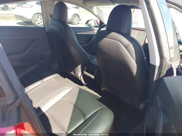 5YJ3E1ECXMF055814 2021 TESLA MODEL 3 - Image 8