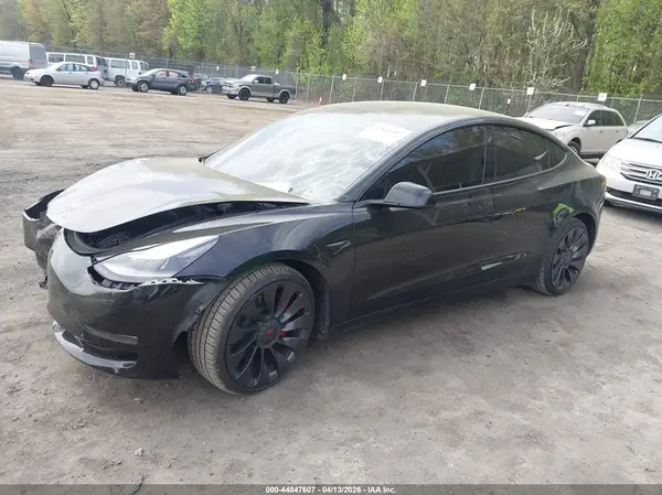 5YJ3E1ECXMF061905 2021 TESLA MODEL 3 - Image 2
