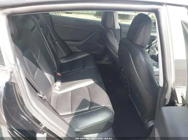 5YJ3E1ECXMF061905 2021 TESLA MODEL 3 - Image 8
