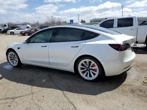 5YJ3E1ECXMF925576 2021 TESLA MODEL 3 - Image 2