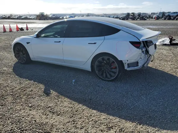 5YJ3E1ECXMF926243 2021 TESLA MODEL 3 - Image 2