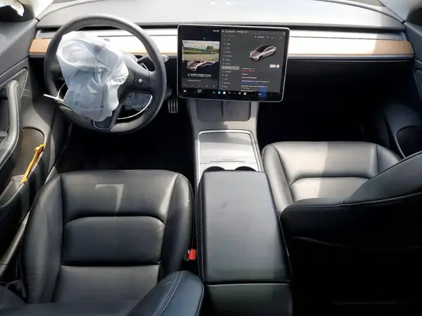 5YJ3E1ECXMF926484 2021 TESLA MODEL 3 - Image 8