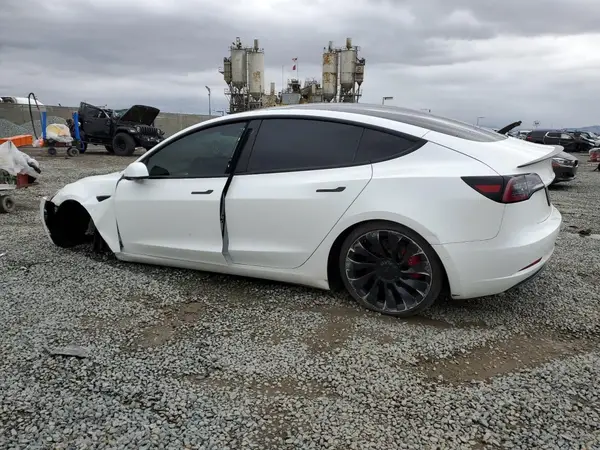 5YJ3E1ECXMF936349 2021 TESLA MODEL 3 - Image 2