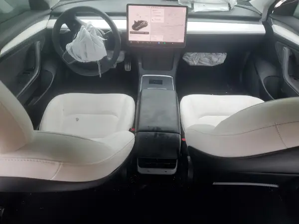 5YJ3E1ECXMF984417 2021 TESLA MODEL 3 - Image 8