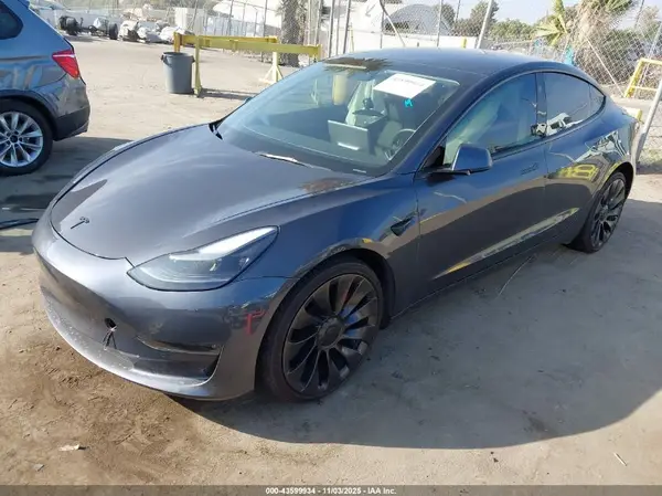 5YJ3E1ECXNF166994 2022 TESLA MODEL 3 - Image 2