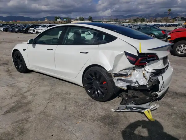 5YJ3E1ECXNF233092 2022 TESLA MODEL 3 - Image 2