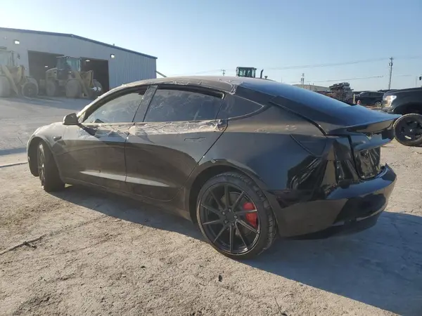 5YJ3E1ECXNF239829 2022 TESLA MODEL 3 - Image 2