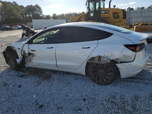 5YJ3E1ECXNF254735 2022 TESLA MODEL 3 - Image 2