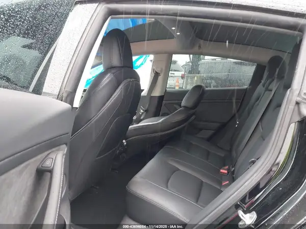 5YJ3E1ECXNF262138 2022 TESLA MODEL 3 - Image 8