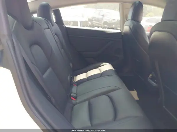 5YJ3E1ECXNF263791 2022 TESLA MODEL 3 - Image 8
