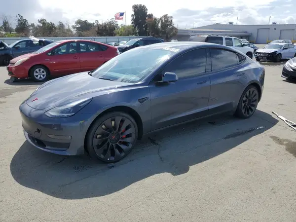 5YJ3E1ECXNF266805 2022 TESLA MODEL 3 - Image 1