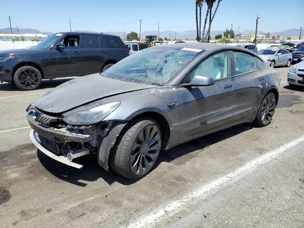 5YJ3E1ECXNF328607 2022 TESLA MODEL 3 - Image 1
