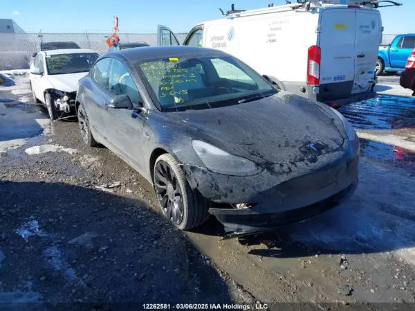 5YJ3E1ECXPF427785 2023 TESLA MODEL 3 - Image 1