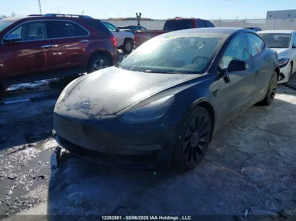5YJ3E1ECXPF427785 2023 TESLA MODEL 3 - Image 2