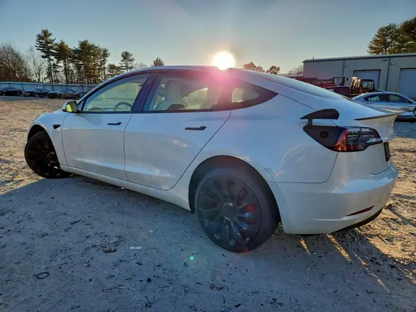 5YJ3E1ECXPF480681 2023 TESLA MODEL 3 - Image 2