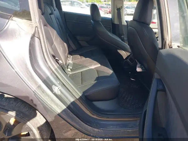 5YJ3E1ECXPF482320 2023 TESLA MODEL 3 - Image 8