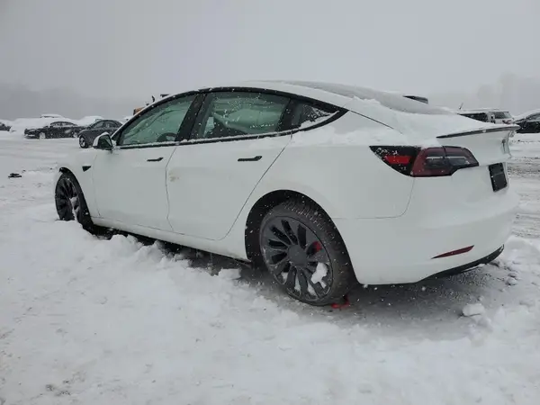 5YJ3E1ECXPF503893 2023 TESLA MODEL 3 - Image 2