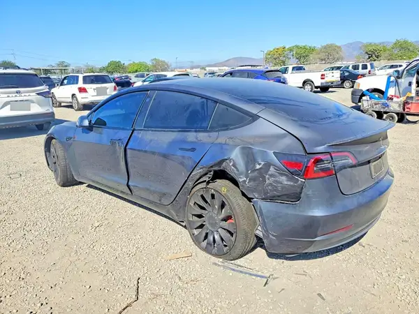 5YJ3E1ECXPF546713 2023 TESLA MODEL 3 - Image 2
