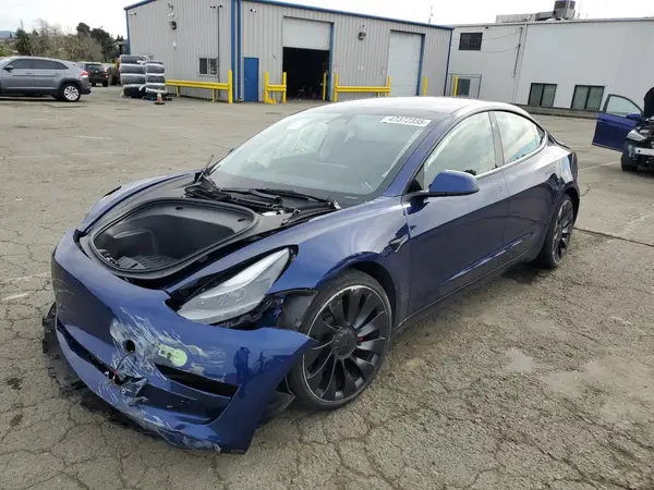 5YJ3E1ECXPF551071 2023 TESLA MODEL 3 - Image 1