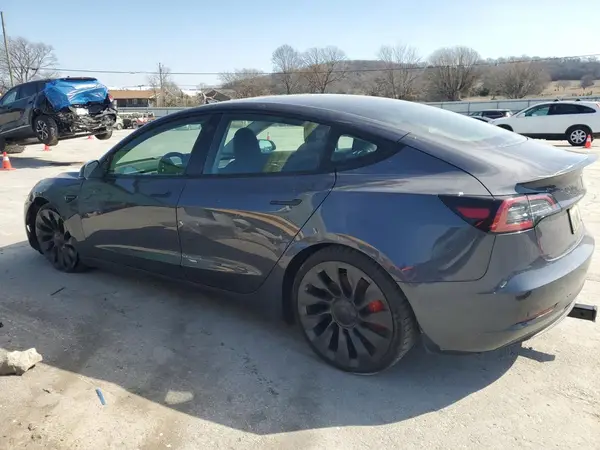 5YJ3E1ECXPF560286 2023 TESLA MODEL 3 - Image 2