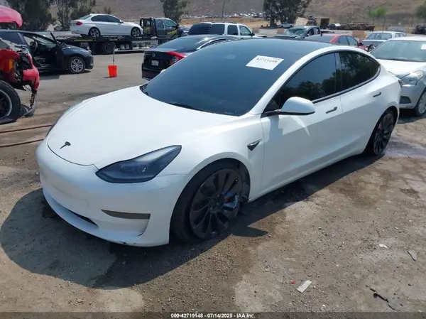 5YJ3E1ECXPF564077 2023 TESLA MODEL 3 - Image 2
