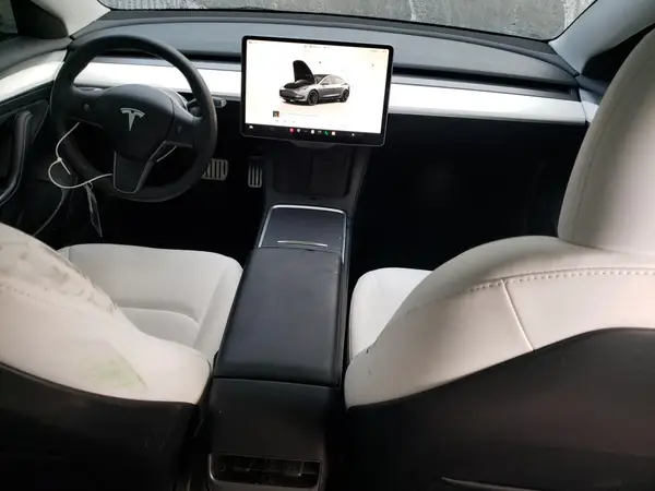 5YJ3E1ECXPF632751 2023 TESLA MODEL 3 - Image 8