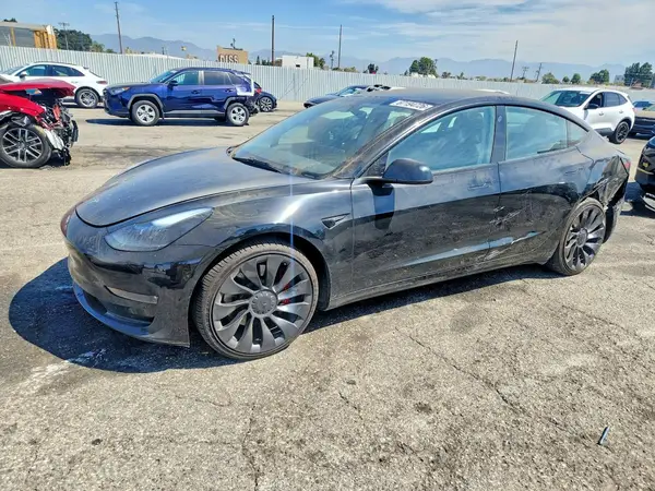 5YJ3E1ECXPF679617 2023 TESLA MODEL 3 - Image 1