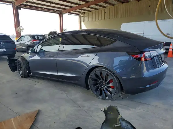 5YJ3E1ECXPF691315 2023 TESLA MODEL 3 - Image 2