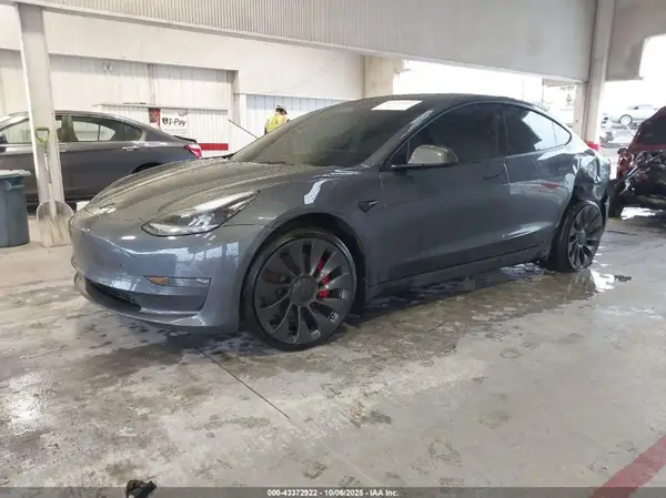 5YJ3E1ECXPF712261 2023 TESLA MODEL 3 - Image 2