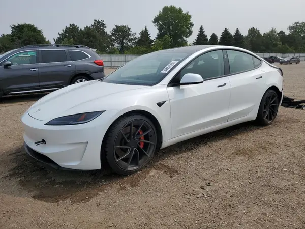 5YJ3E1ET0RF820925 2024 TESLA MODEL 3 - Image 1