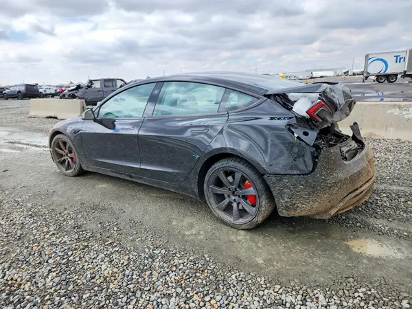 5YJ3E1ET0RF822836 2024 TESLA MODEL 3 - Image 2