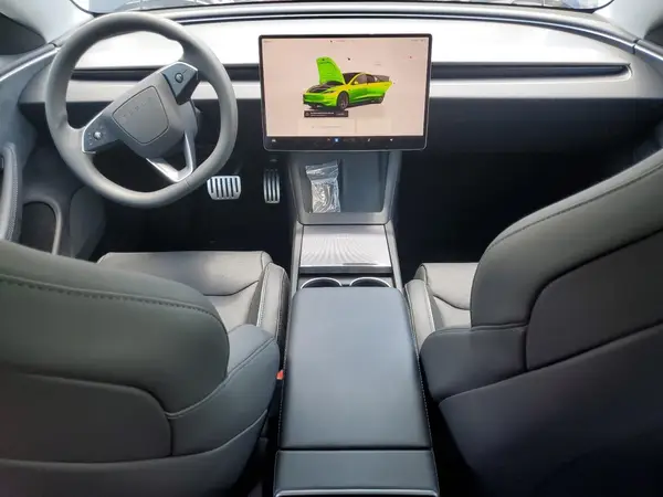 5YJ3E1ET0RF864407 2024 TESLA MODEL 3 - Image 8