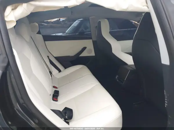 5YJ3E1ET0RF868778 2024 TESLA MODEL 3 - Image 8