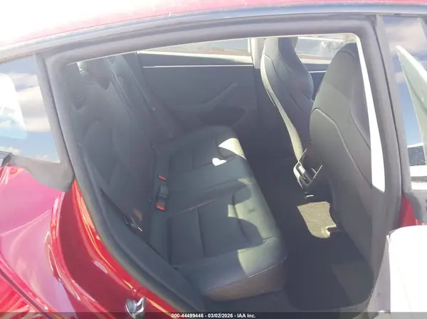 5YJ3E1ET0RF880882 2024 TESLA MODEL 3 - Image 8