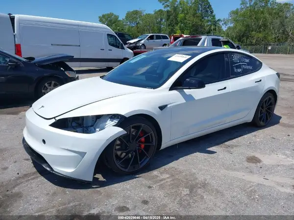 5YJ3E1ET0RF885497 2024 TESLA MODEL 3 - Image 2